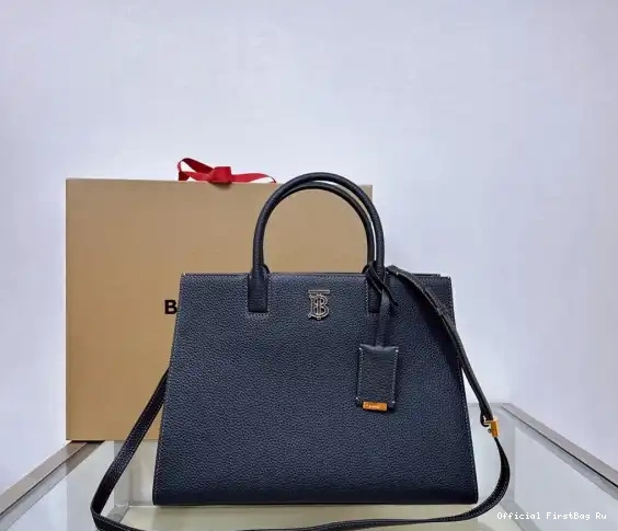 Official First Bag Ru BURBERRY Small Frances Bag 0520